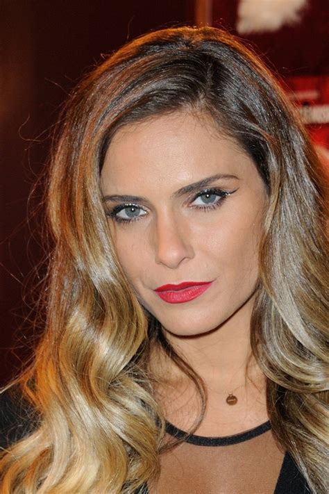 âge de clara morgane|Clara Morgane — Wikipédia